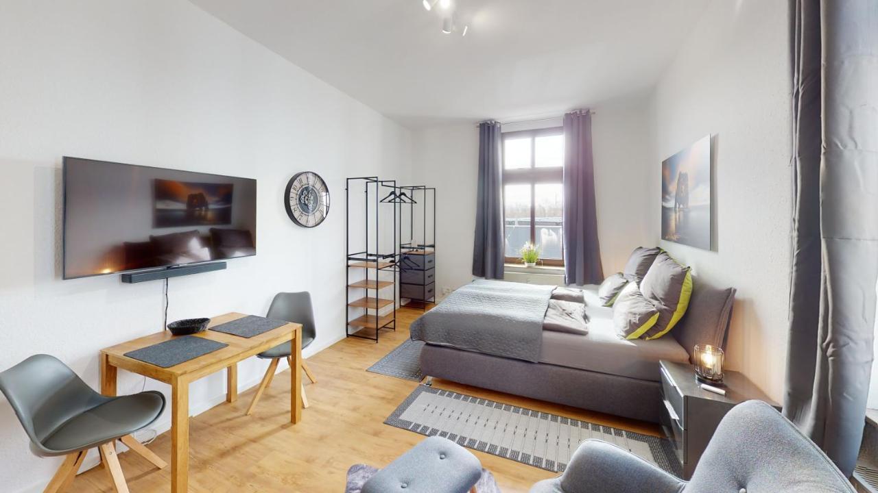 Sweethome - Zentral - Kueche & Parkplatz, Wifi Галль Экстерьер фото