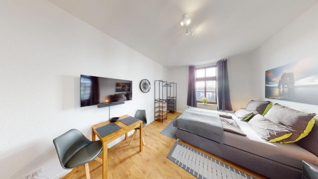 Sweethome - Zentral - Kueche & Parkplatz, Wifi Галль Экстерьер фото